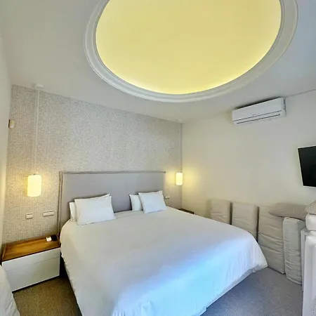 Luxury 4 Bd Penthouse With Private Pool By Hostlovers Διαμέρισμα *