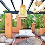 דירה Luxury 4 Bd Penthouse With Private Pool By Hostlovers מארבלה