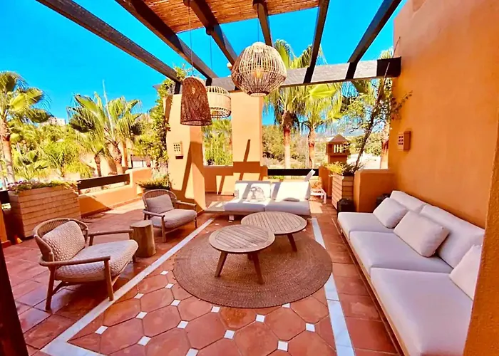 Apartamento Luxury 4 Bd Penthouse With Private Pool By Hostlovers *