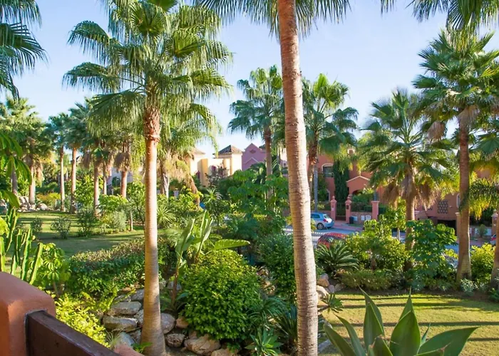 Luxury 4 Bd Penthouse With Private Pool By Hostlovers Apartment Marbella